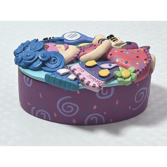 Julie Borden 2000 Beauty Shop Jewery, trinket, plaque Box - Picture 6 of 10